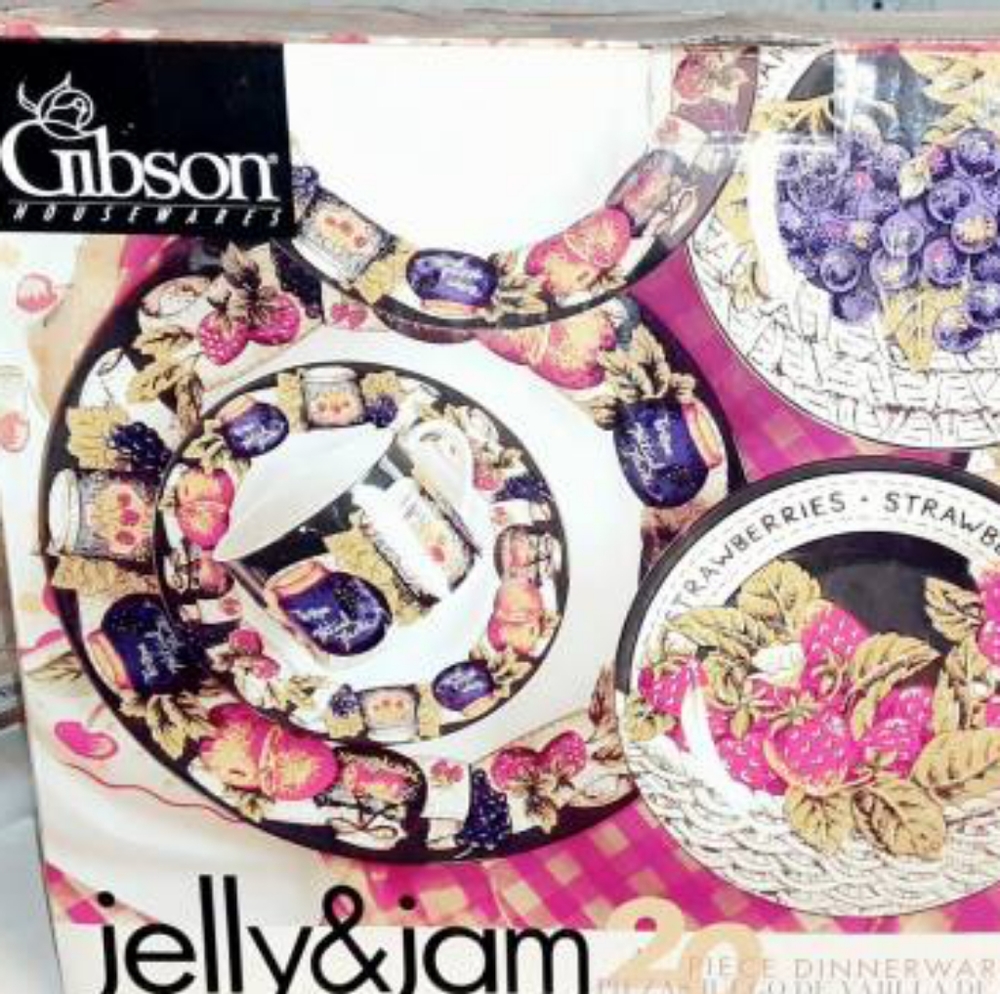 Vintage NIB Gibson Housewares Jelly & Jam Dinnerware, 20pc set (4 ppl)